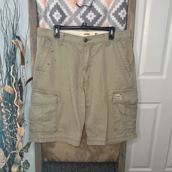 Levi’s cargo shorts - Picture 1 of 7